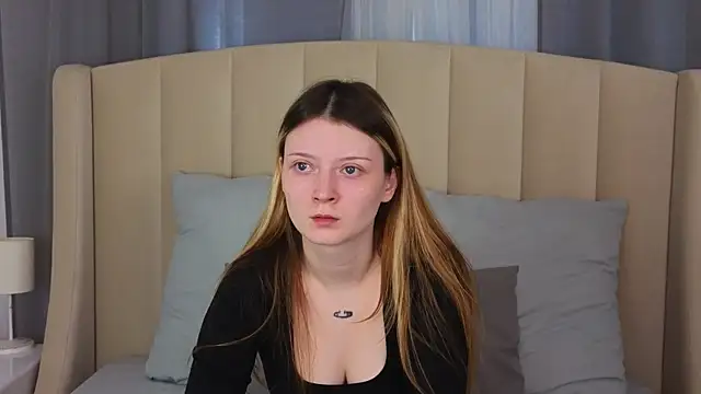 AlyssFrost online show from 07.14.26