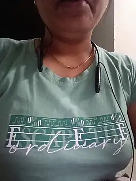 taniya0 online show from 04.01.26