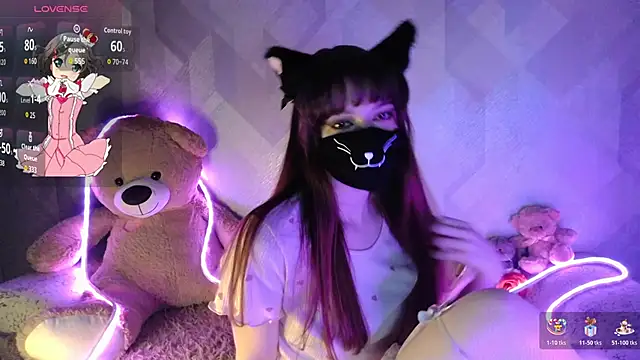 Snapshot of llonaMask chatting on 03.01.26 llonaMask online show from 03.01.26