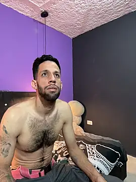 Snapshot of Karim_mansur chatting on 02.18.26 Karim mansur online show from 02.18.26