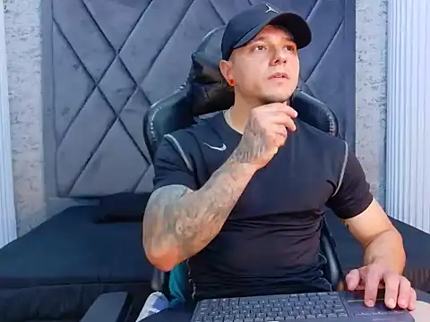 TYSONRICH1 online show from 02.26.26