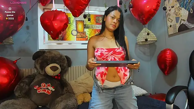 zuriturnher online show from 02.22.26