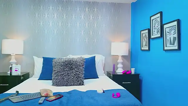 AntonellaEscudero online show from 02.22.26