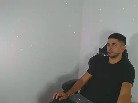 Snapshot of _Grasshopper chatting on 02.20.26 Grasshopper online show from 02.20.26