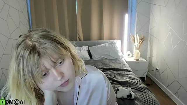 luna c0ra online show from 03.20.26