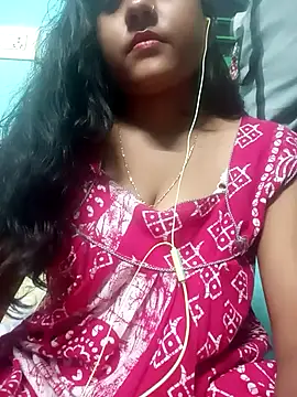 Snapshot of sona_sweet chatting on 02.15.26 sona sweet online show from 02.15.26