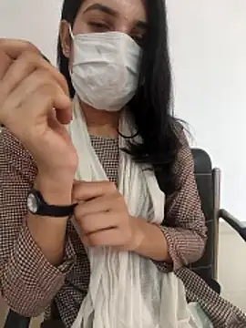 Snapshot of tanzum_khan3202 chatting on 03.14.26 tanzum khan3202 online show from 03.14.26