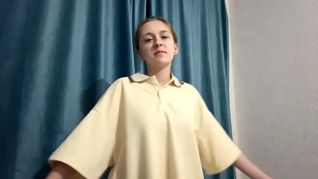 Snapshot of StaticBliss chatting on 02.22.26 StaticBliss online show from 02.22.26