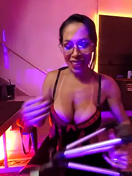 NatzinhaMorenaHot online show from 03.21.26