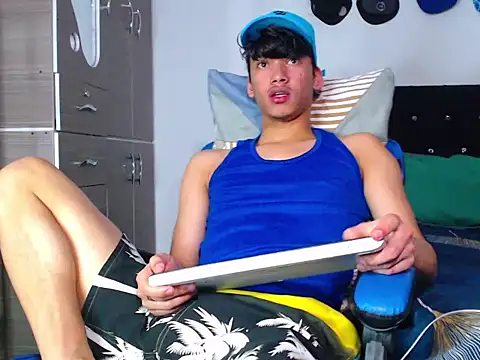 Snapshot of Lyam_Russo chatting on 03.03.26 Lyam Russo online show from 03.03.26