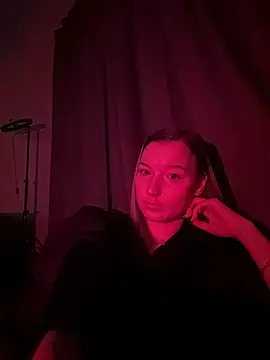 EmmaTurners online show from 02.23.26