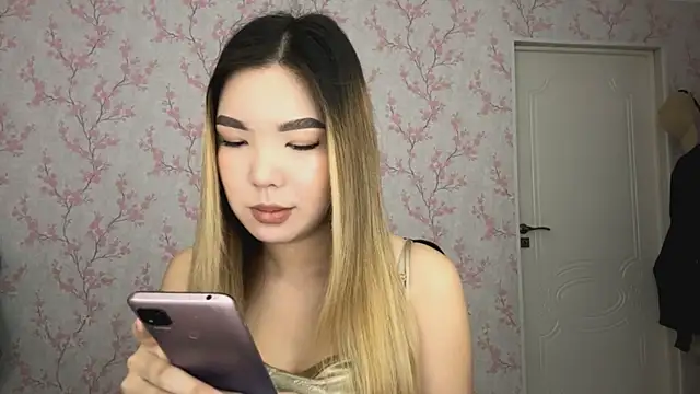 Elina Mottel online show from 02.23.26