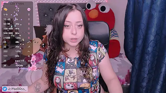 PixelKiss  online show from 04.17.26