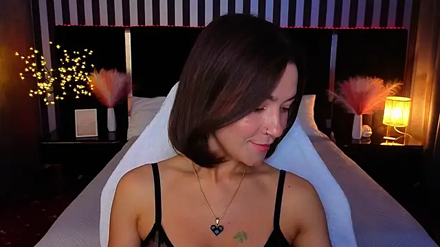 GracefulMichelle online show from 05.13.26
