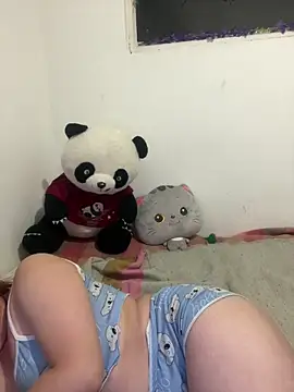 Caro candy online show from 02.16.26