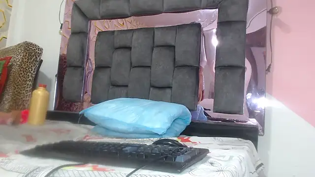 Tatty--Brown online show from 04.14.26