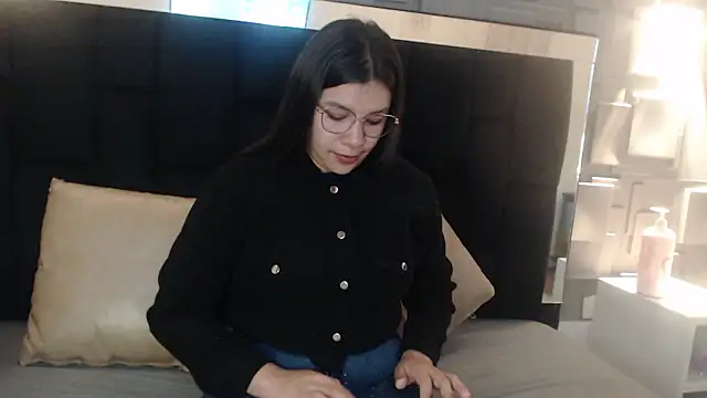 Snapshot of belen_green chatting on 02.22.26 belen green online show from 02.22.26