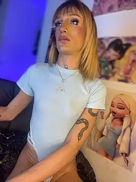Snapshot of celeste_hell_ chatting on 07.05.26 celeste hell online show from 07.05.26