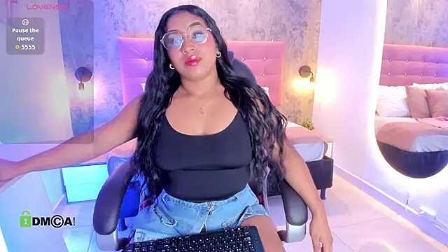 brithanycampbell online show from 06.20.26