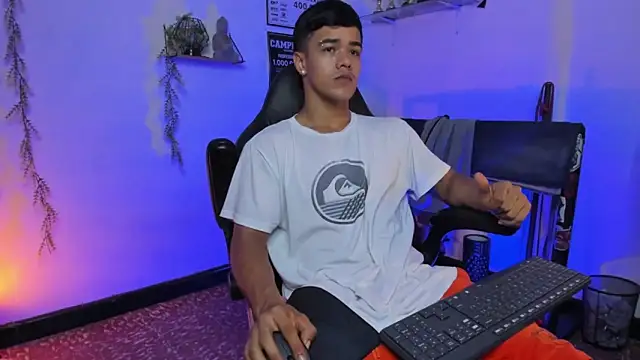 Rob zaens33 online show from 03.08.26