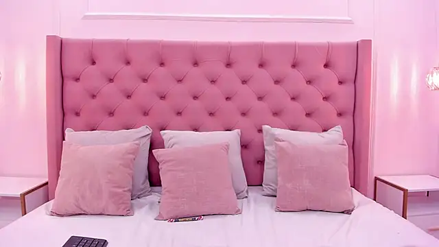 Snapshot of _gaby_blake_ chatting on 02.26.26 gaby blake online show from 02.26.26