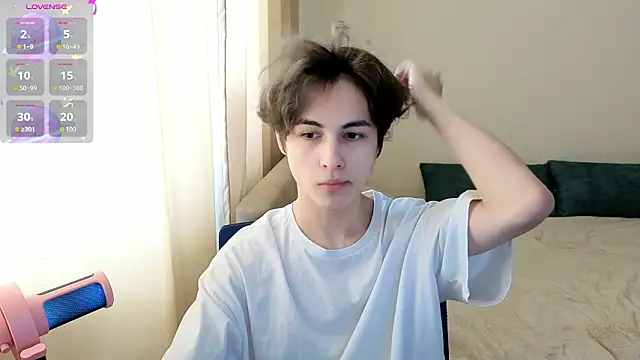  LukaHayes  online show from 03.11.26