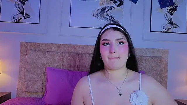 zoe moon   online show from 07.08.26