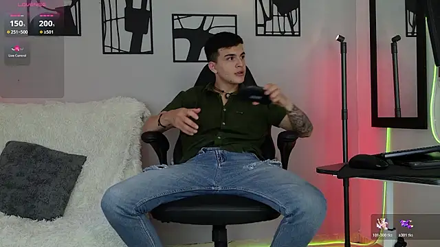 Snapshot of nico_pelusa chatting on 02.16.26 nico pelusa online show from 02.16.26