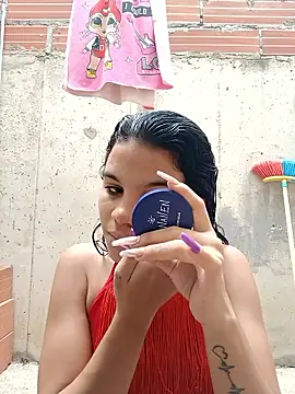 Snapshot of Little-Pussy19 chatting on 02.18.26 Little-Pussy19 online show from 02.18.26