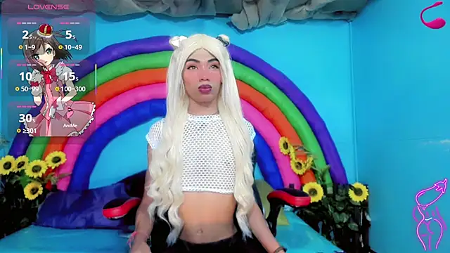 Snapshot of suzume_Mendez chatting on 04.14.26 suzume Mendez online show from 04.14.26