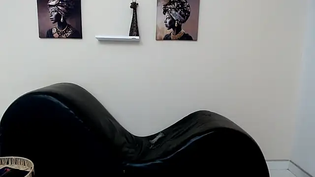 skinnysexy18 online show from 04.16.26