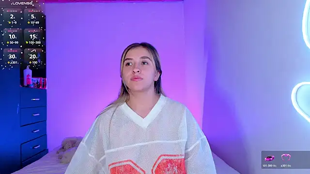 saradiazxxx online show from 07.06.26