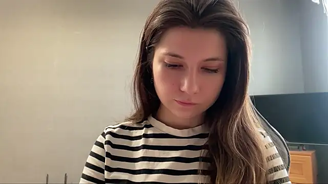 LunnaBliss online show from 05.22.26