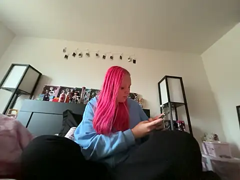 pinkhairfun16 online show from 02.21.26