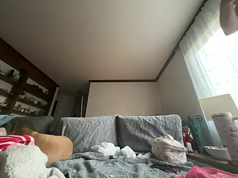 pinkhairfun16 online show from 04.30.26