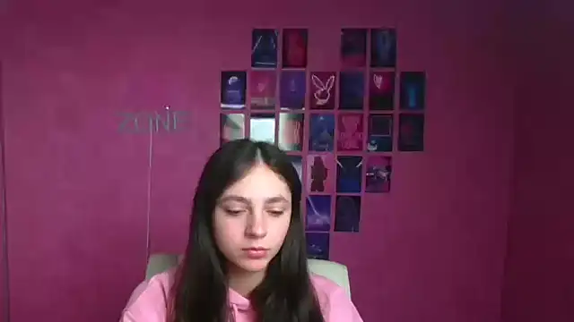 KissMeJulia online show from 03.14.26