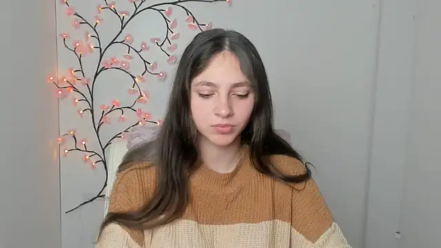 KissMeJulia online show from 03.20.26