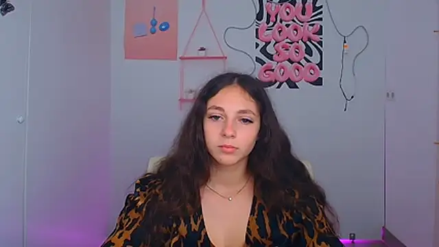 KissMeJulia online show from 07.20.26