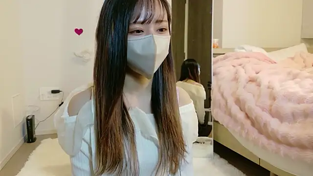 Snapshot of maichan_v chatting on 02.23.26 maichan v online show from 02.23.26