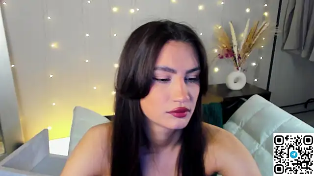 Adele Lanea online show from 04.13.26