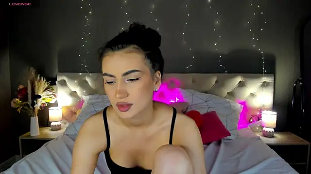 Adele Lanea online show from 05.18.26