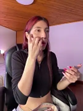 Snapshot of Maraia_pink18 chatting on 02.27.26 Maraia pink18 online show from 02.27.26