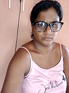 indianstrawberrylips4u online show from 03.21.26