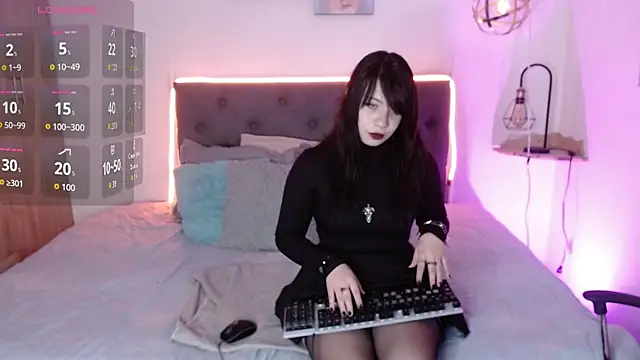 CHERRY DARCK online show from 03.13.26