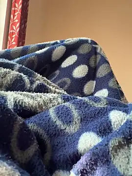 youngboywithcurvymilf online show from 02.22.26