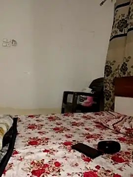 Snapshot of cute_girl_29 chatting on 03.27.26 cute girl 29 online show from 03.27.26