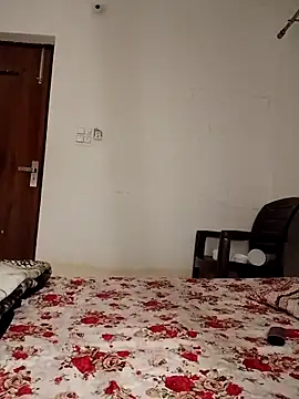 Snapshot of cute_girl_29 chatting on 04.15.26 cute girl 29 online show from 04.15.26