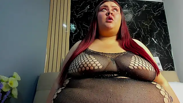 Snapshot of Hanna_Baker__ chatting on 02.17.26 Hanna Baker online show from 02.17.26