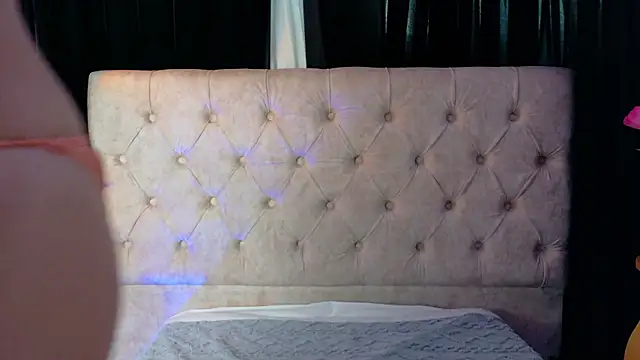 AmyKiss  online show from 03.04.26