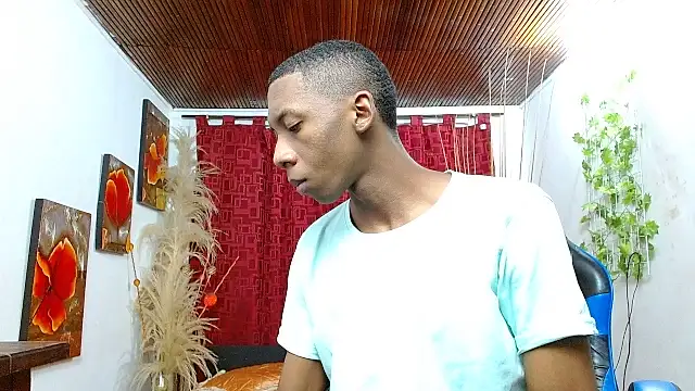 milo018 online show from 03.07.26